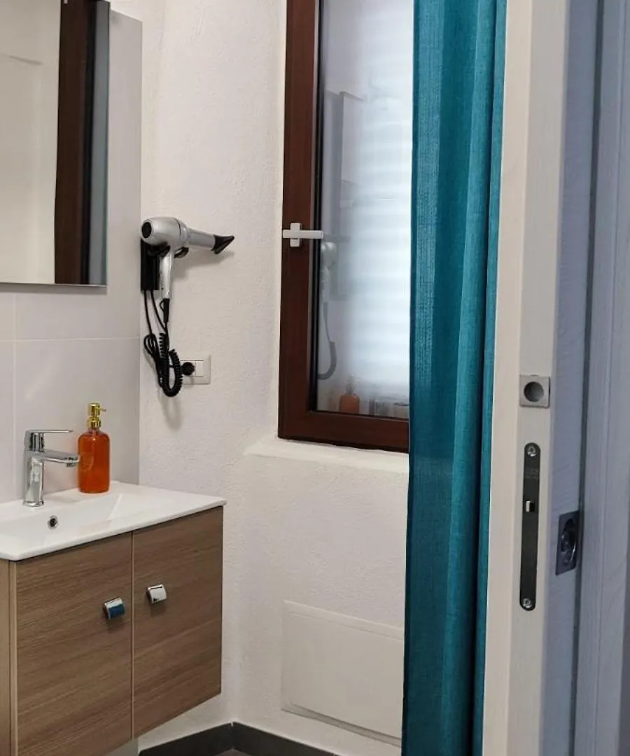 S'Erbei Niedda Guesthouse Seùlo 0*,  Italia