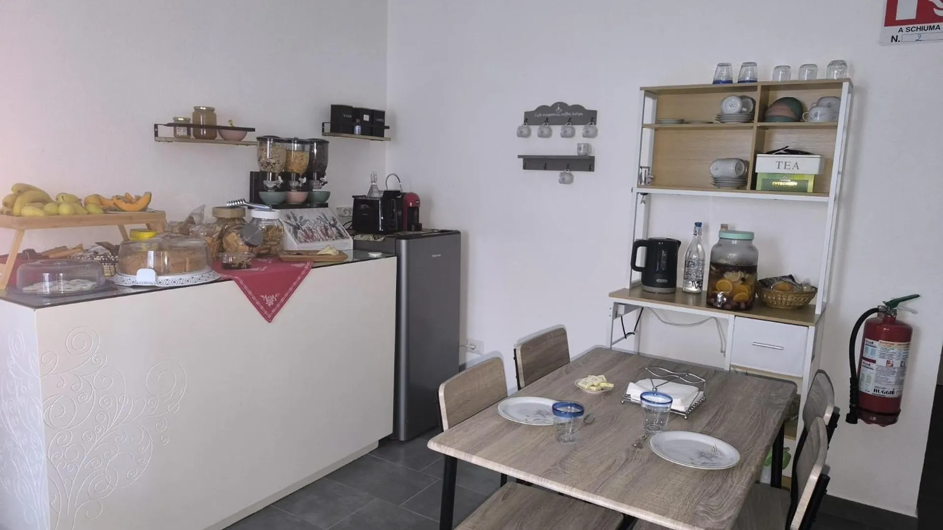 Alojamento de Acomodação e Pequeno-almoço S'Erbei Niedda Guesthouse Seùlo Itália